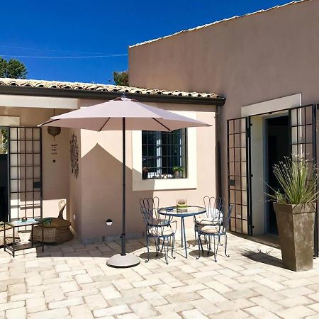 Il Baglio Del Picchio - Noto Apartment San Corrado di Fuori Bagian luar foto