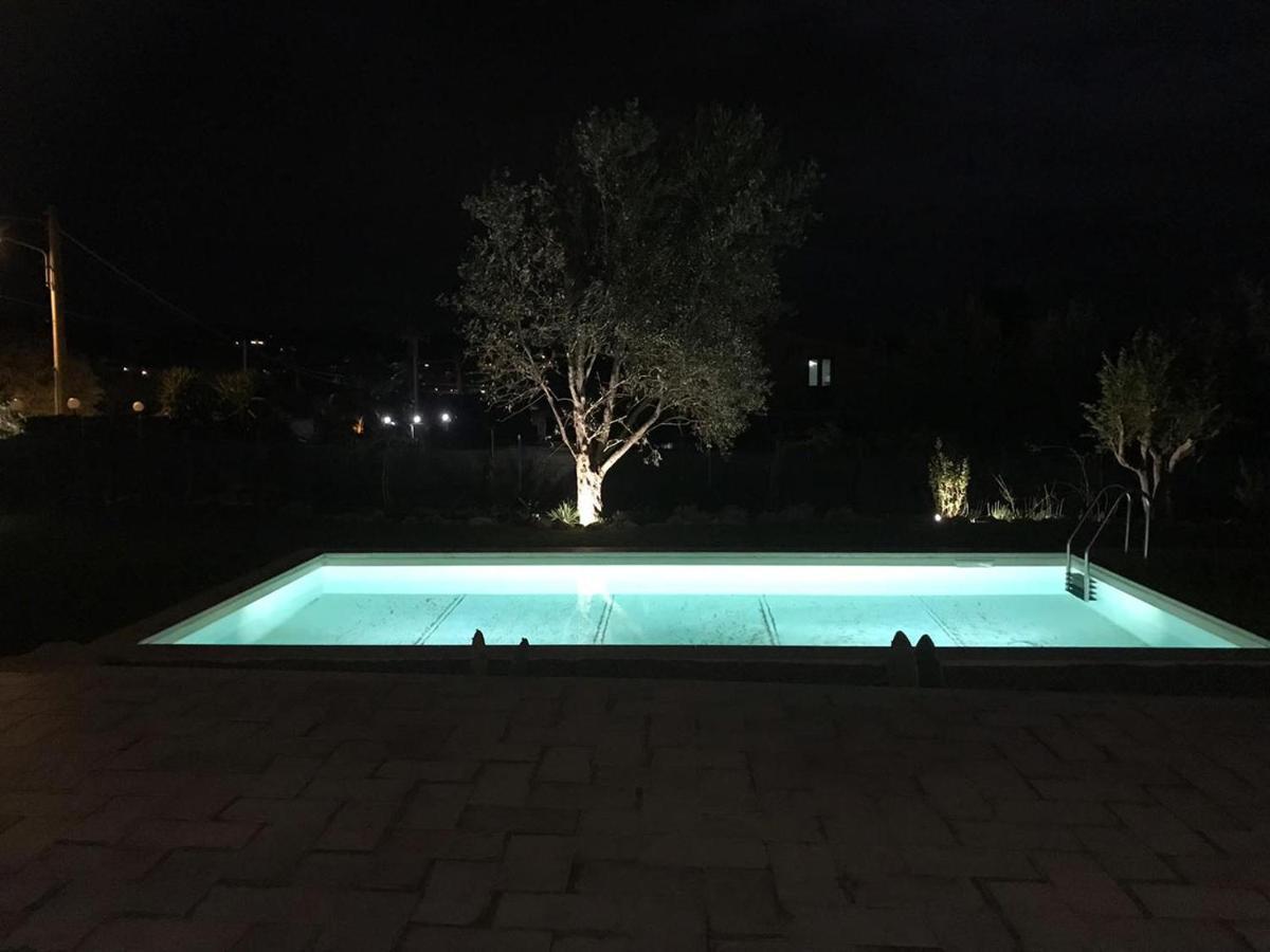 Il Baglio Del Picchio - Noto Apartment San Corrado di Fuori Bagian luar foto